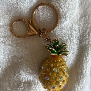 Gold Pineapple Keychain